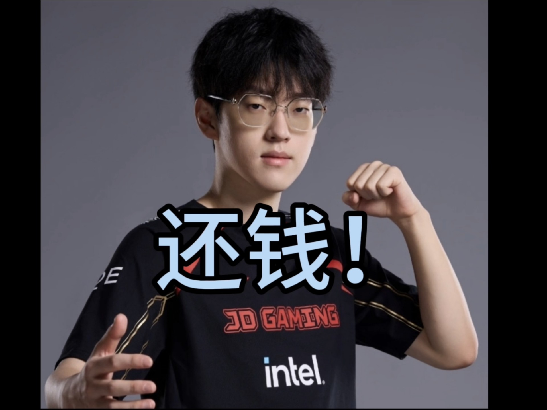 Scout在SKT比赛中惊险取胜，挺进下一轮引发热议！